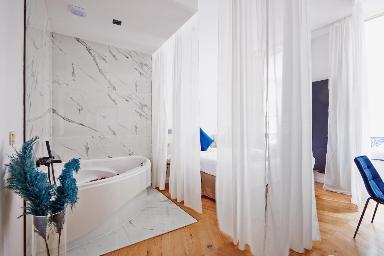 Les Ecrins Hotel